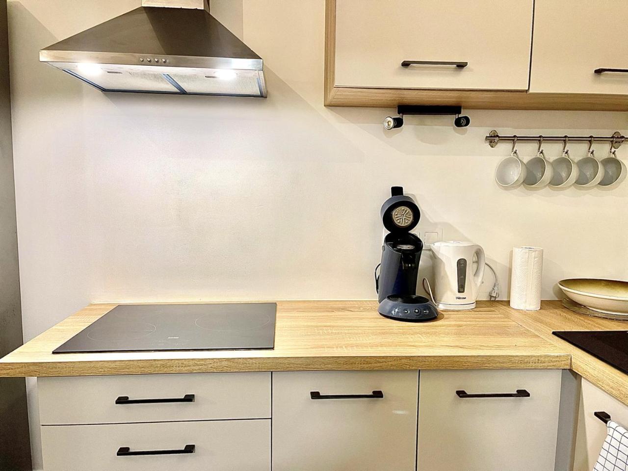 *Le Lotus*Fiber Wifi*Hyper Center* Apartment Salon-de-Provence Luaran gambar