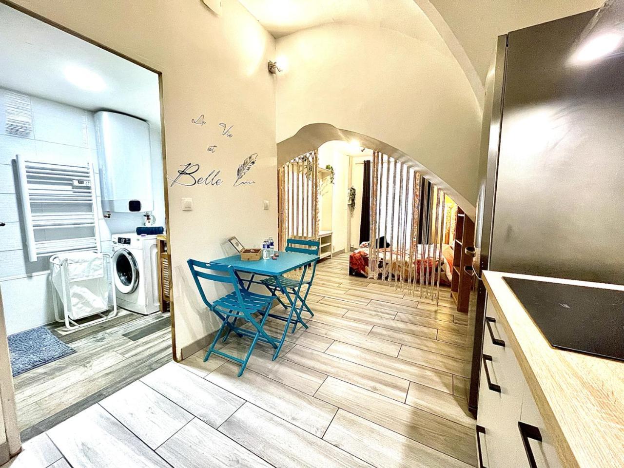 *Le Lotus*Fiber Wifi*Hyper Center* Apartment Salon-de-Provence Luaran gambar